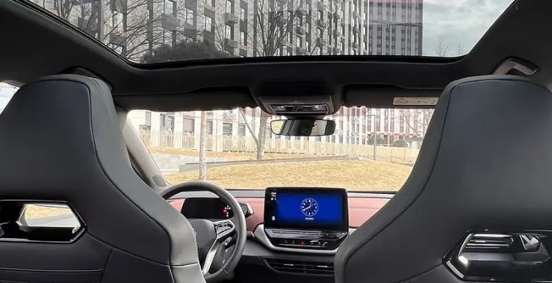 Modern cars with autopilot: how the technology works and how much does a car cost